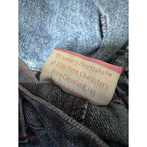 Vintage 2006 Berry Wear Strawberry Shortcake Denim Capri Shorts 0-3M Y2K EUC - Picture 5 of 8